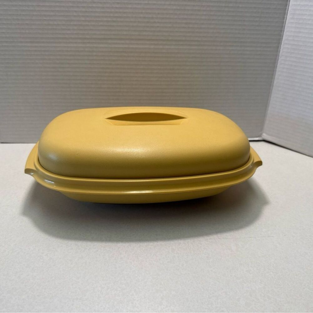 Vintage 1970's 3pc Tupperware Harvest Gold Microwave Steamer USA 1273-4